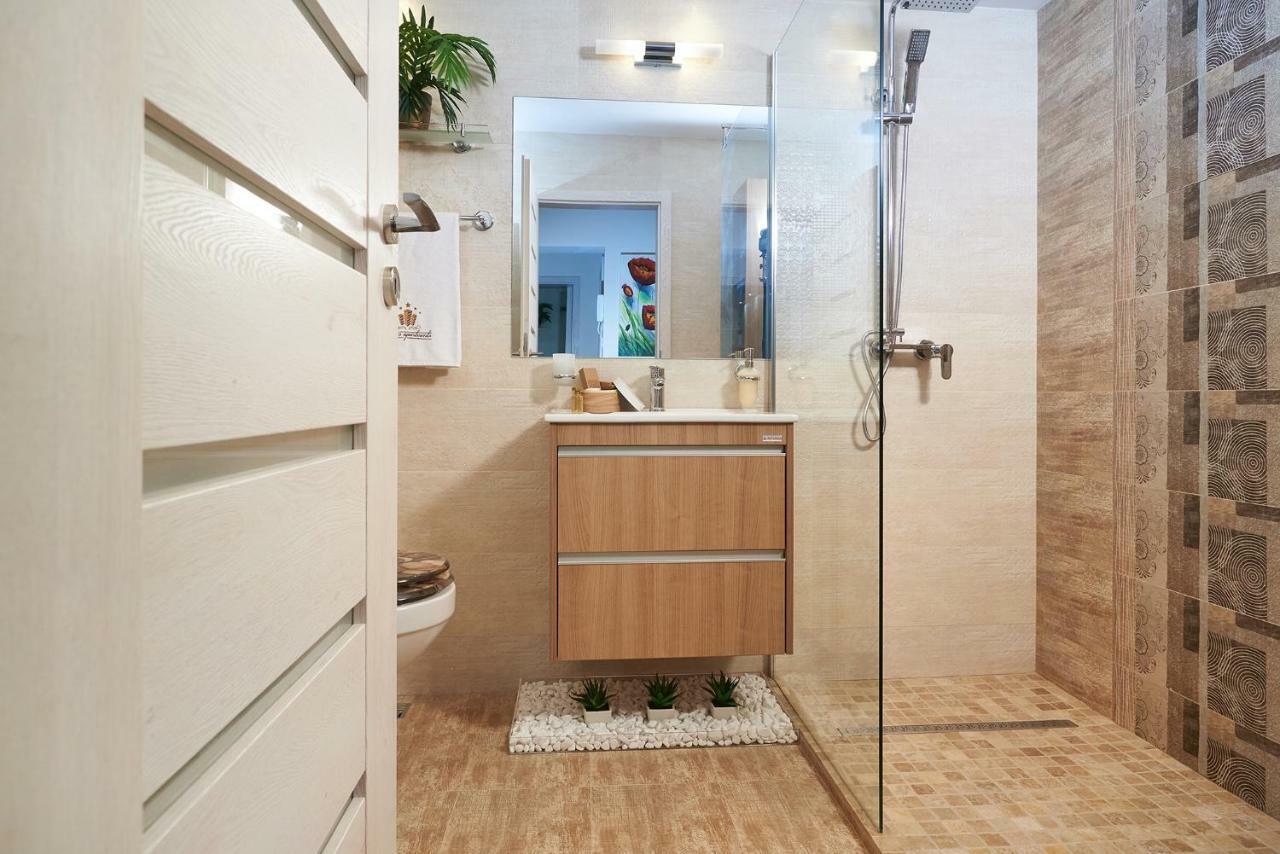 Exotic Rami'S Apartments Temešvár Exteriér fotografie